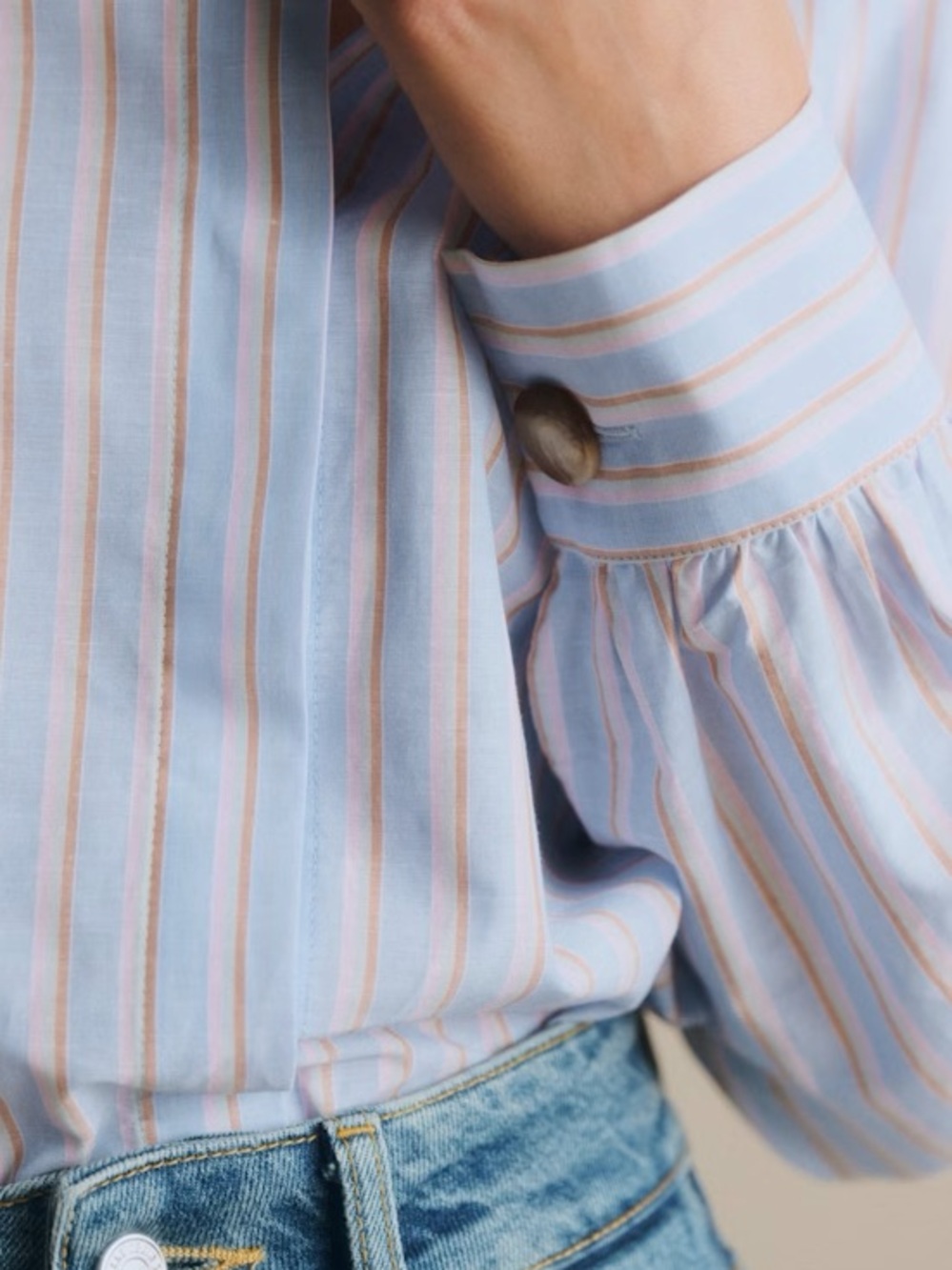 Sezane Ambre Shirt in Pastel Stripes - Picture 4 of 11